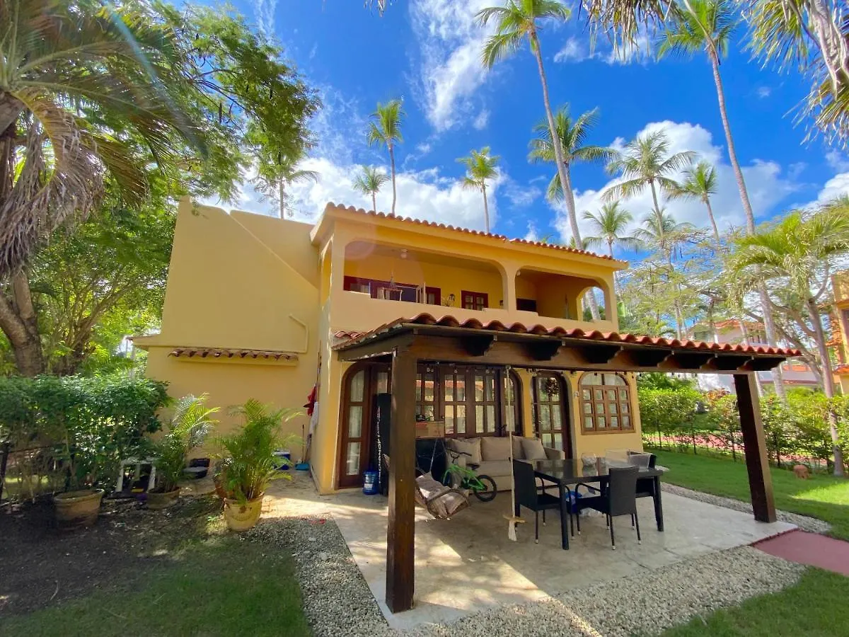 Los Corales Villas And Suites - Beach Club, Spa, Restaurants מלון פונטה קאנה